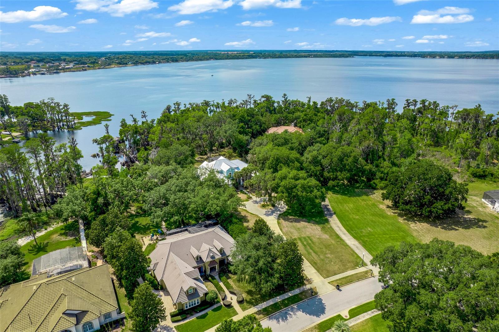 OSPREY POINTE SUB - Residential