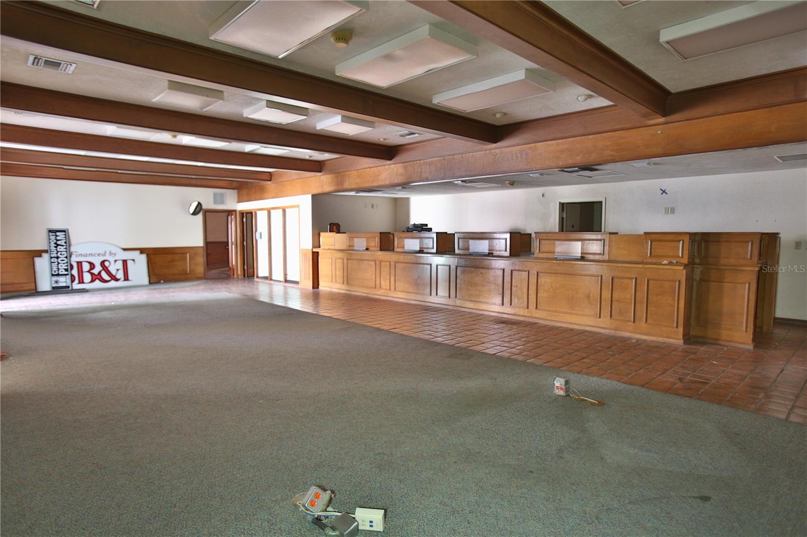 MONTEREY VILLAGE REV - Commercial Lease