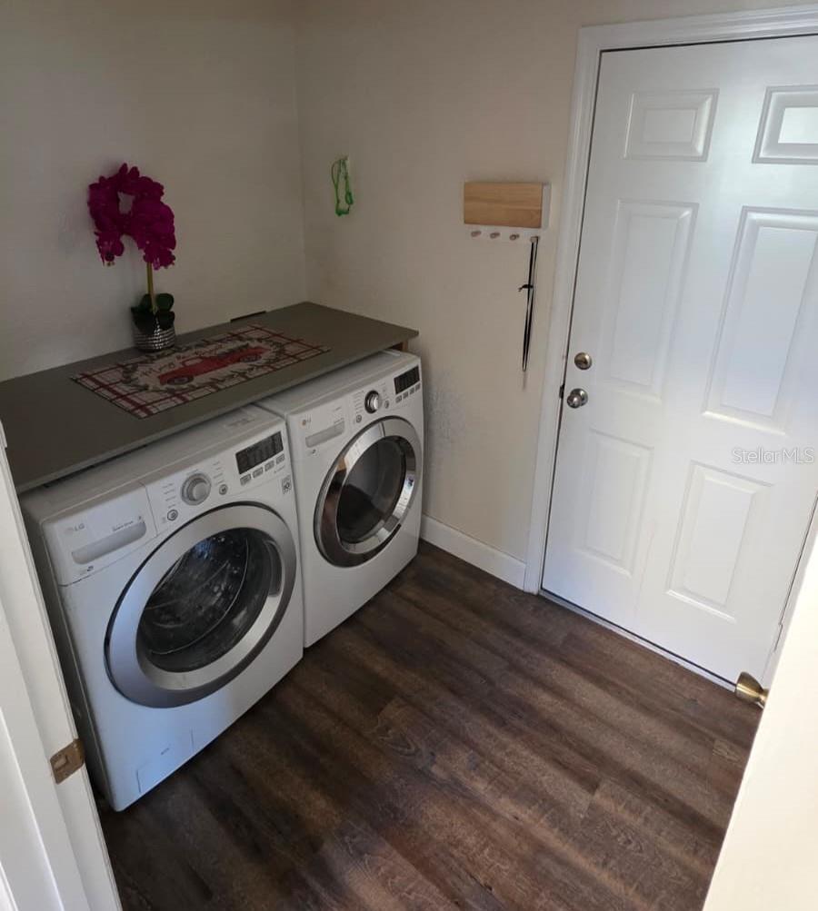 LAKES/WINDERMERE-PEACHTREE - Residential Lease