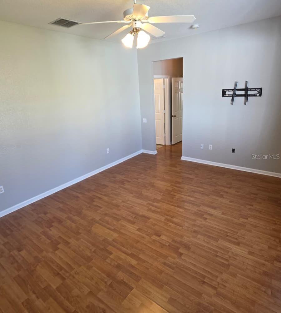 LAKES/WINDERMERE-PEACHTREE - Residential Lease