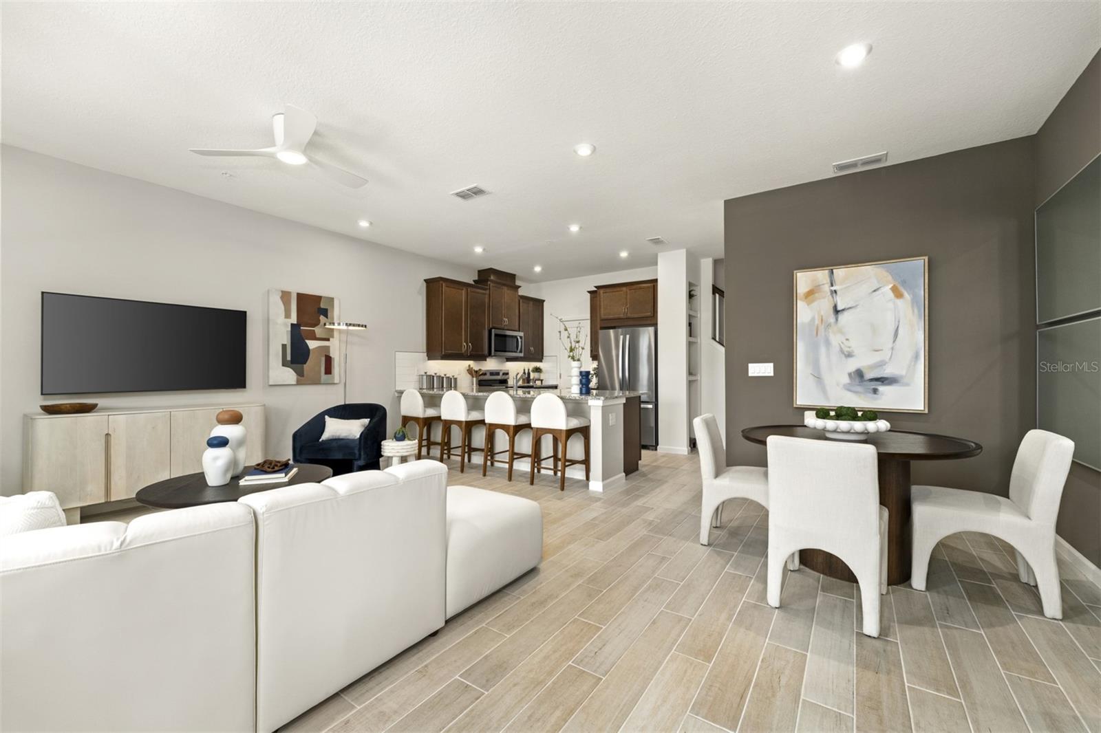RAINWOOD - Residential