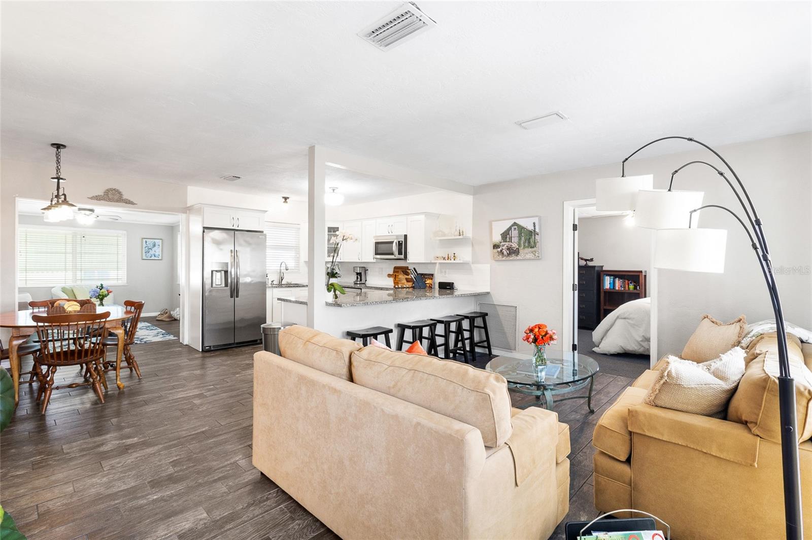 SNELL SHORES - Residential