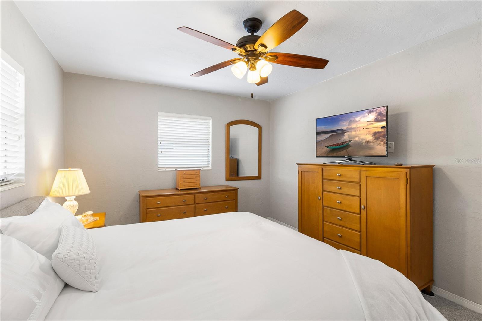 SNELL SHORES - Residential