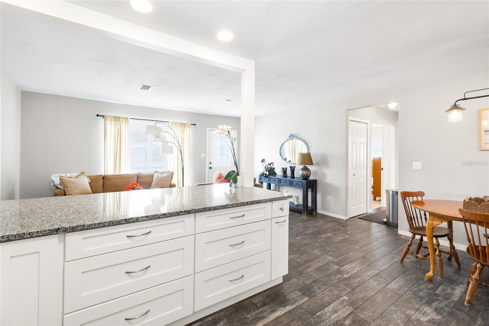 SNELL SHORES - Residential