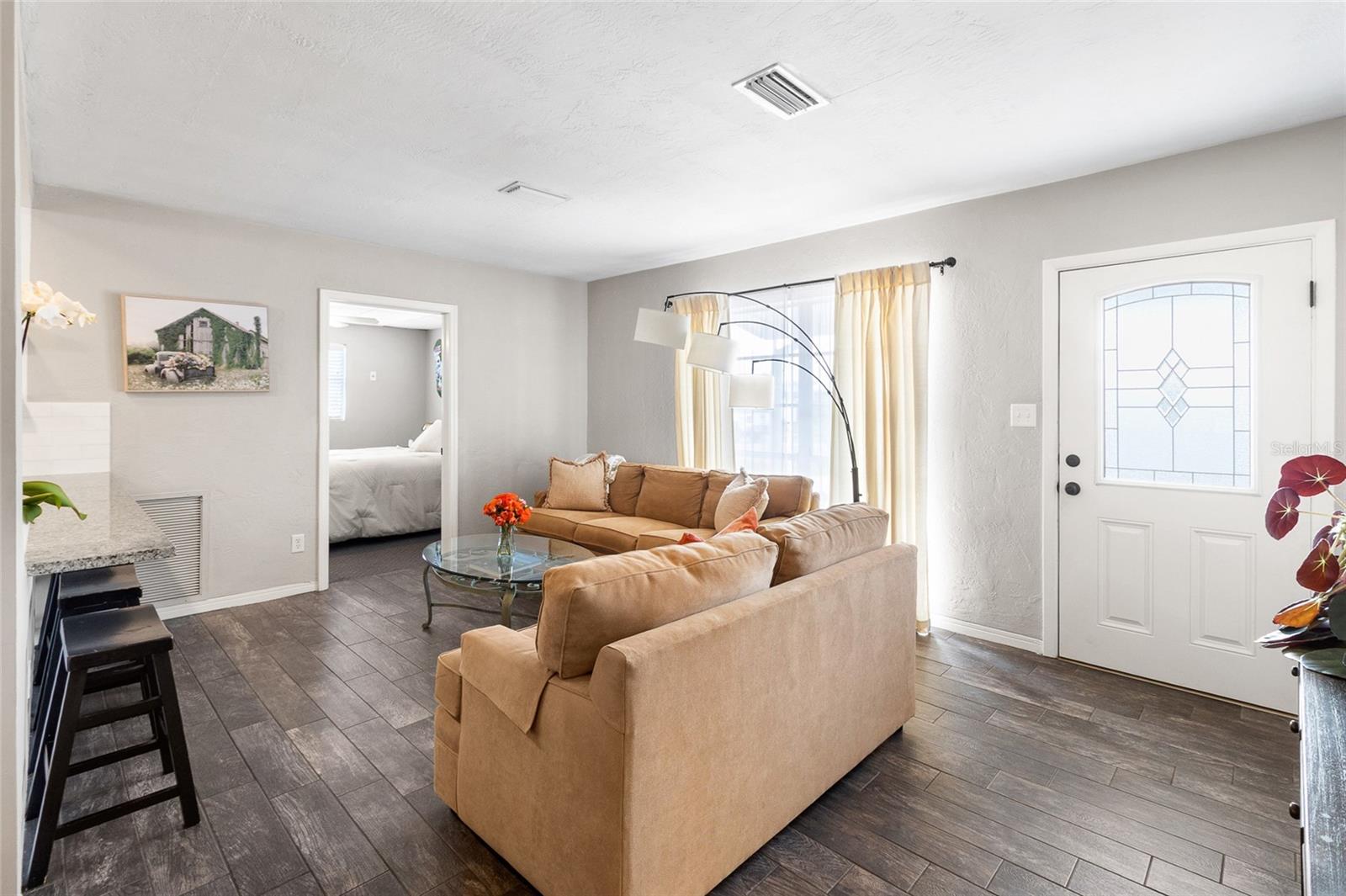 SNELL SHORES - Residential