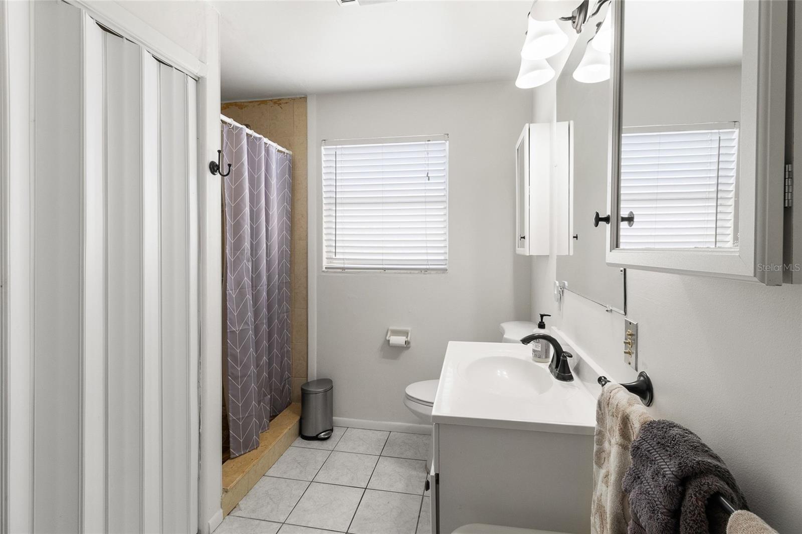 SNELL SHORES - Residential