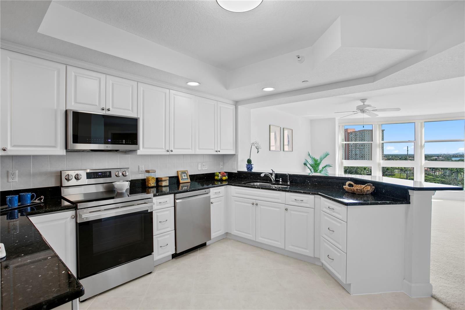 BACOPA BAY CONDO - Residential