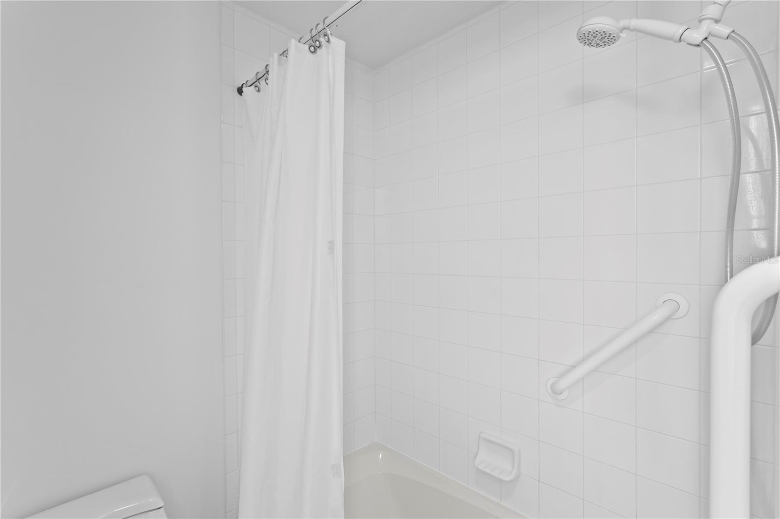 BACOPA BAY CONDO - Residential