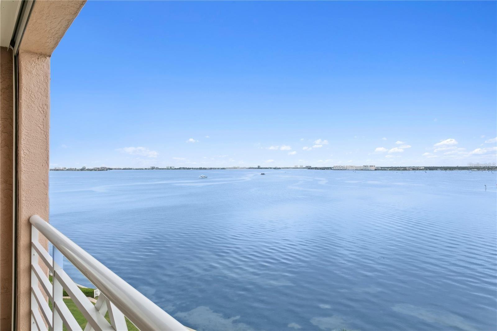 BACOPA BAY CONDO - Residential
