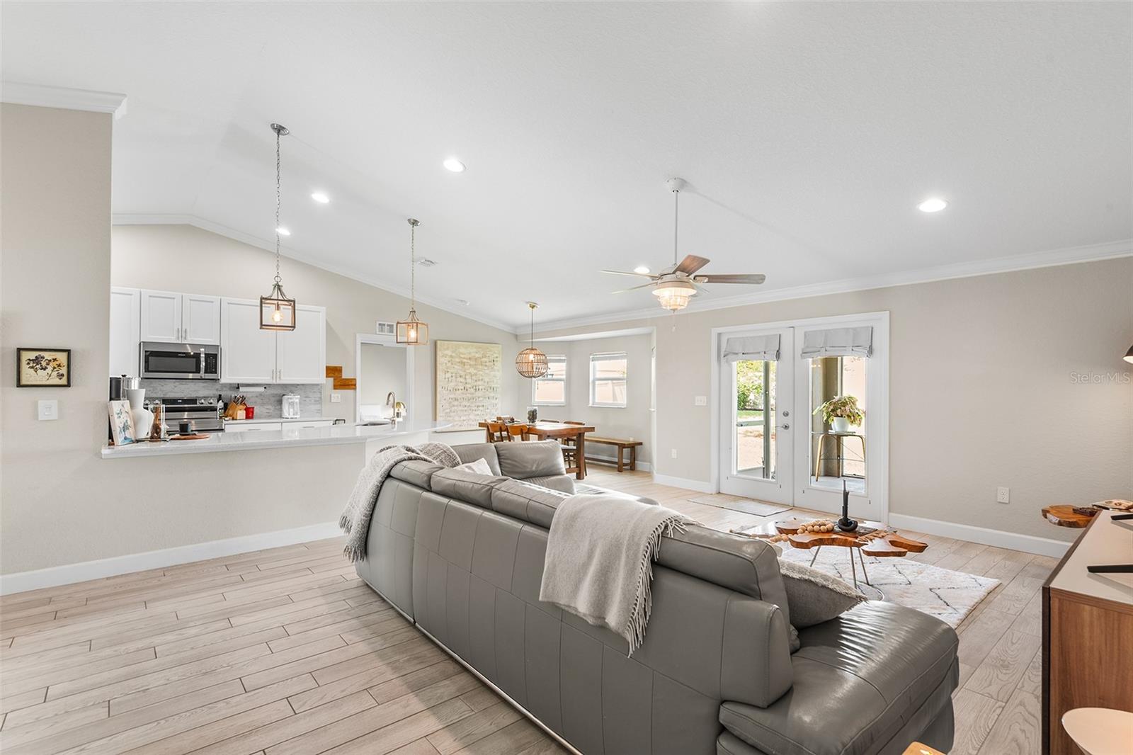 LAKE MARIANA RESERVE PH 2 - Residential