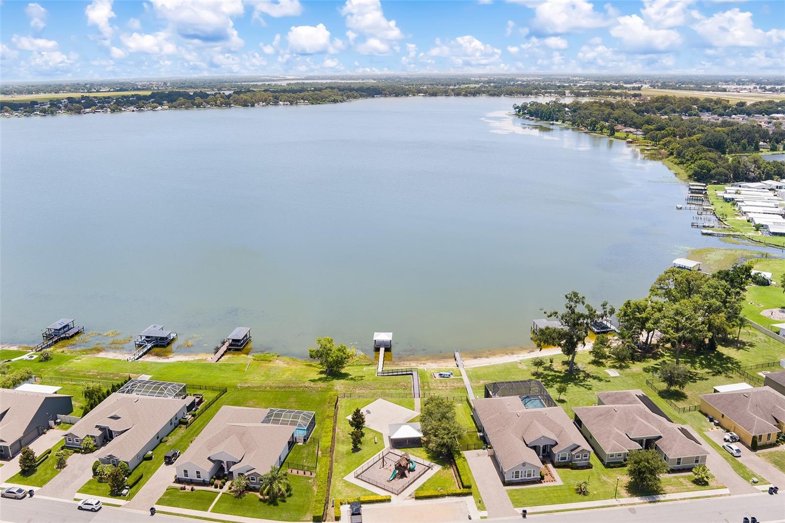 LAKE MARIANA RESERVE PH 2 - Residential