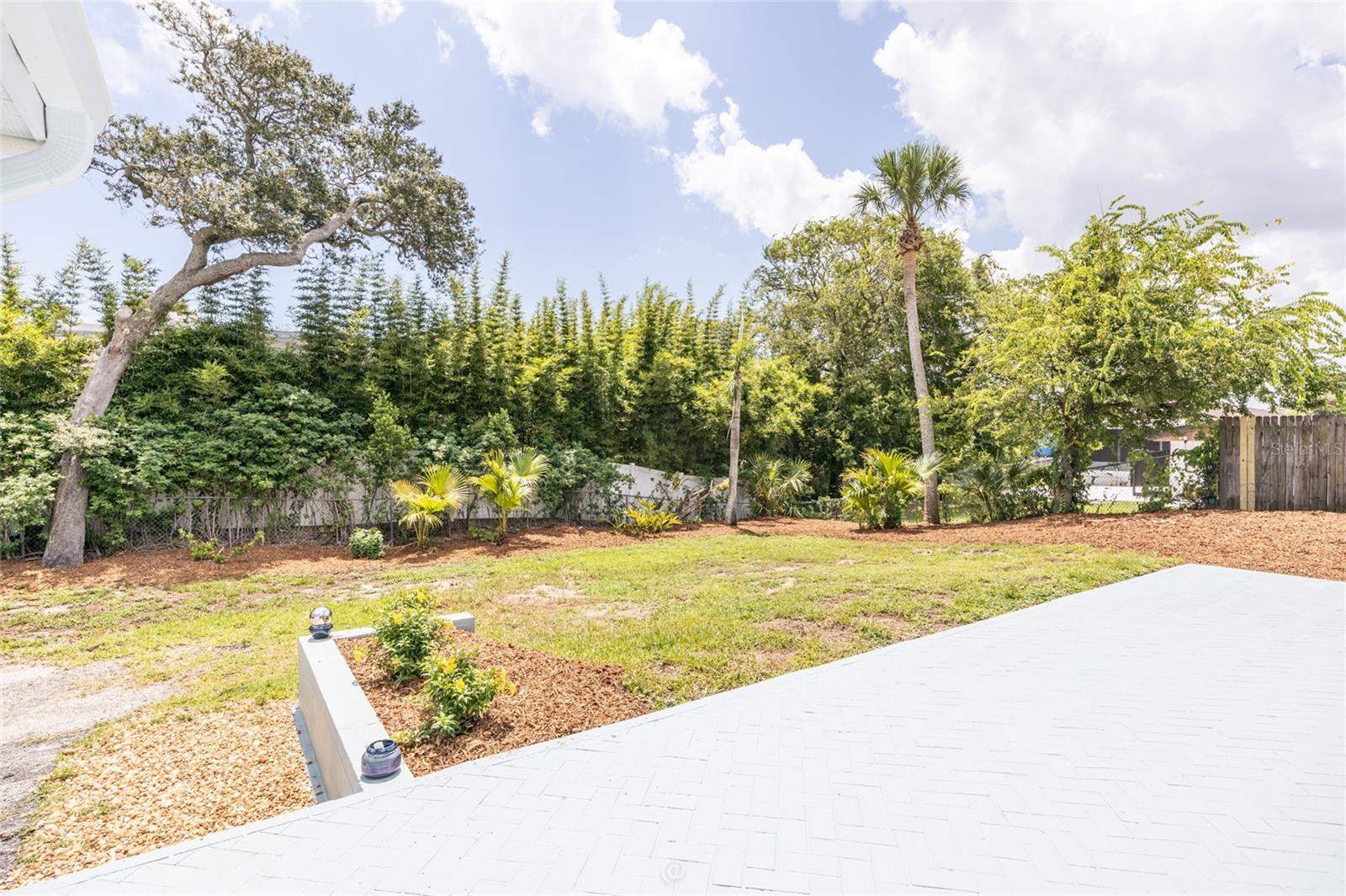 EL PINO PARQUE - Residential