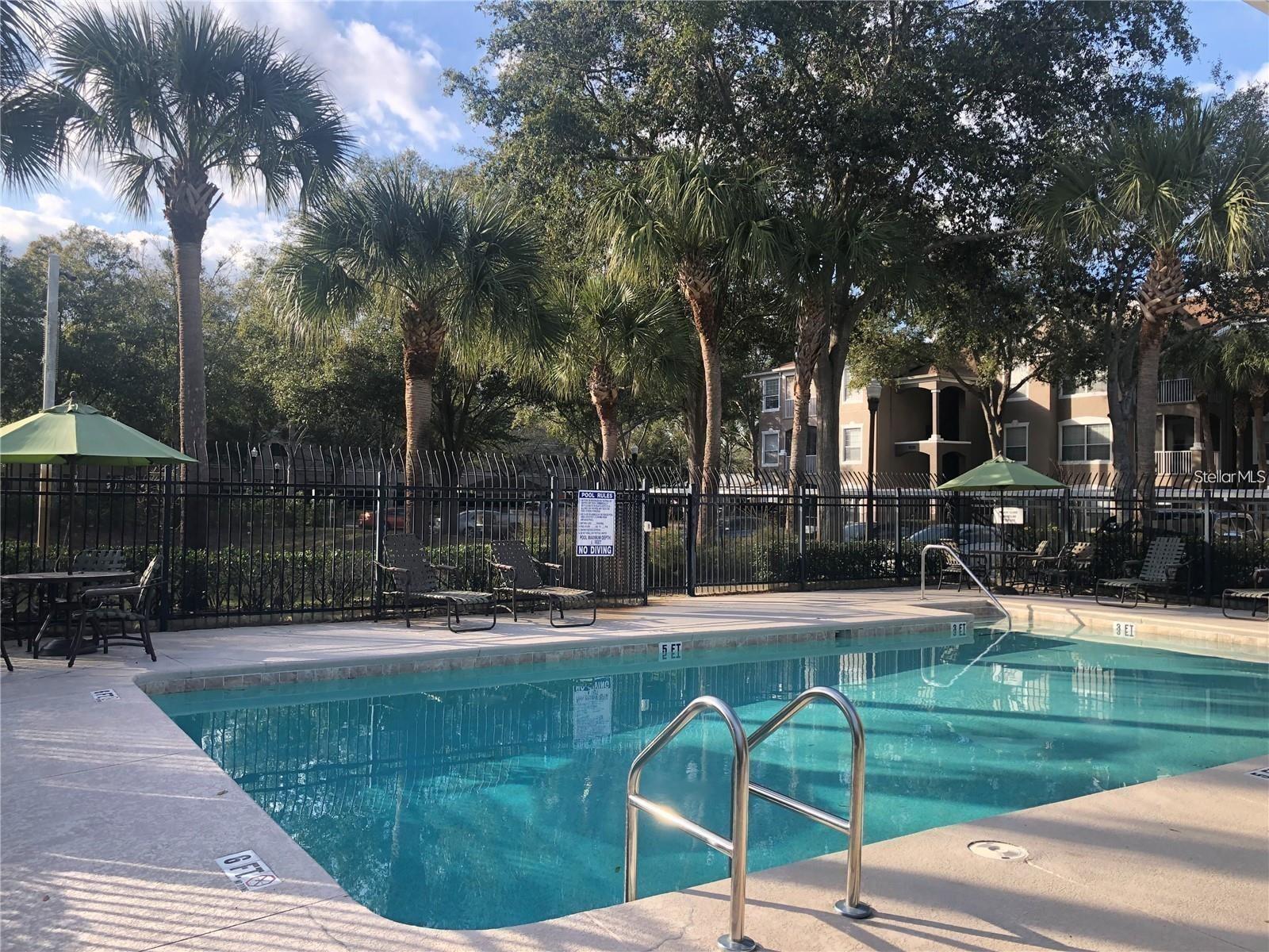 CRESTVIEW CONDO PH 01 - Residential Lease