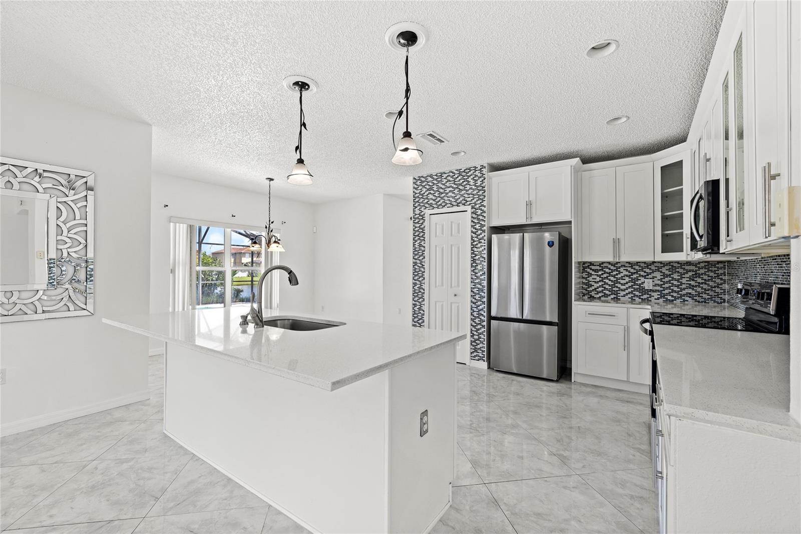 CALLA LILY COVE AT CRESCENT LAKE - Residential