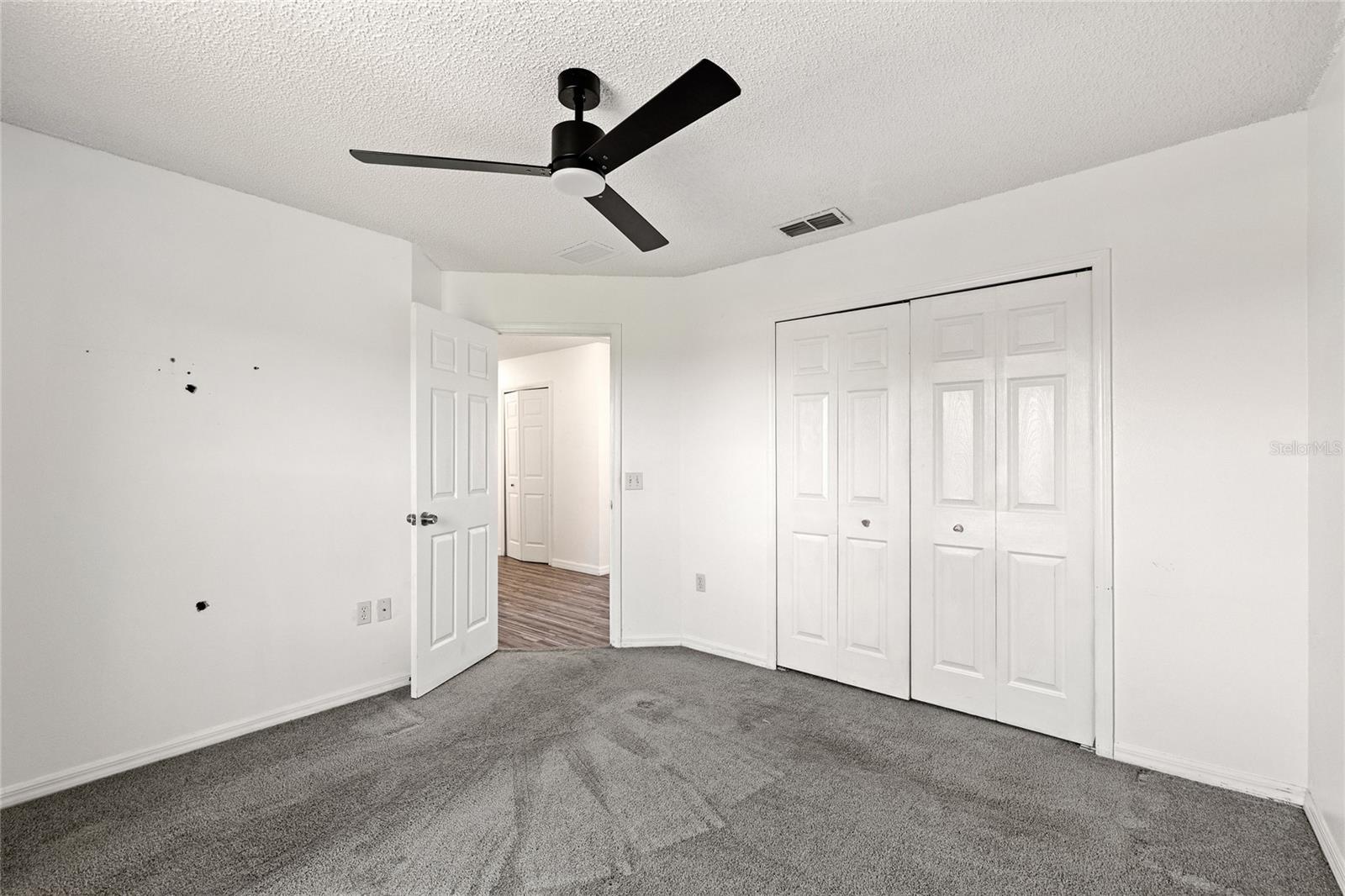 CALLA LILY COVE AT CRESCENT LAKE - Residential