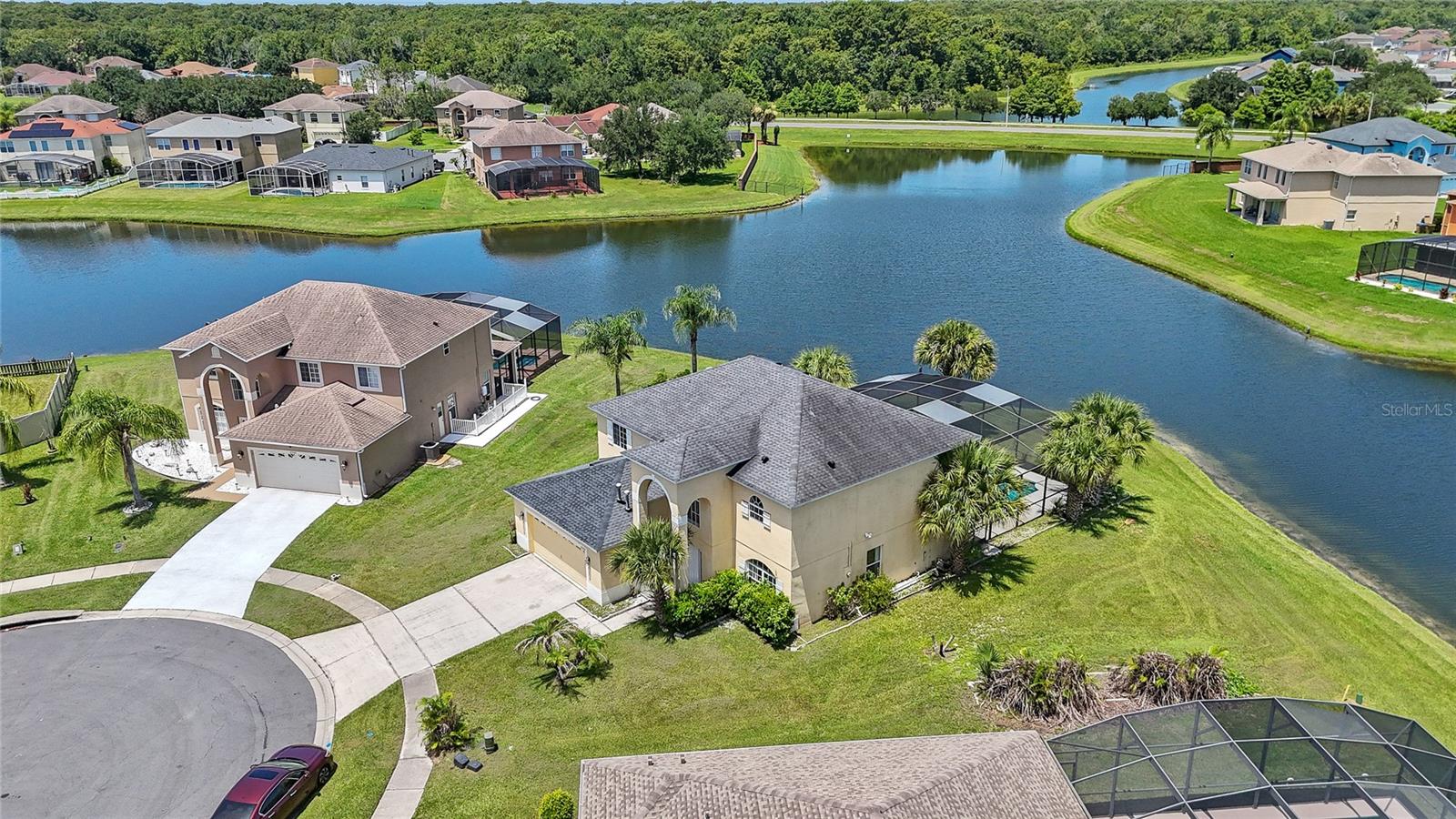 CALLA LILY COVE AT CRESCENT LAKE - Residential