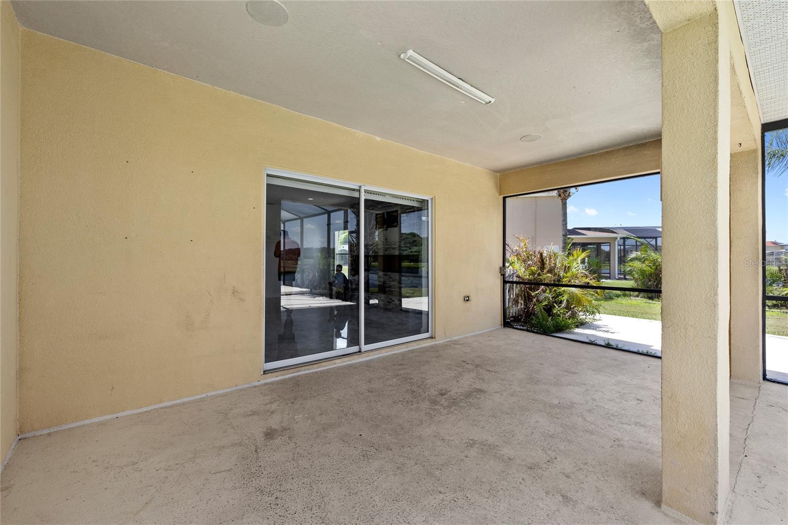 CALLA LILY COVE AT CRESCENT LAKE - Residential