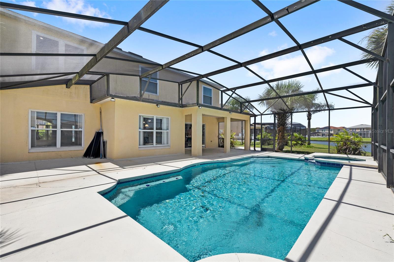 CALLA LILY COVE AT CRESCENT LAKE - Residential