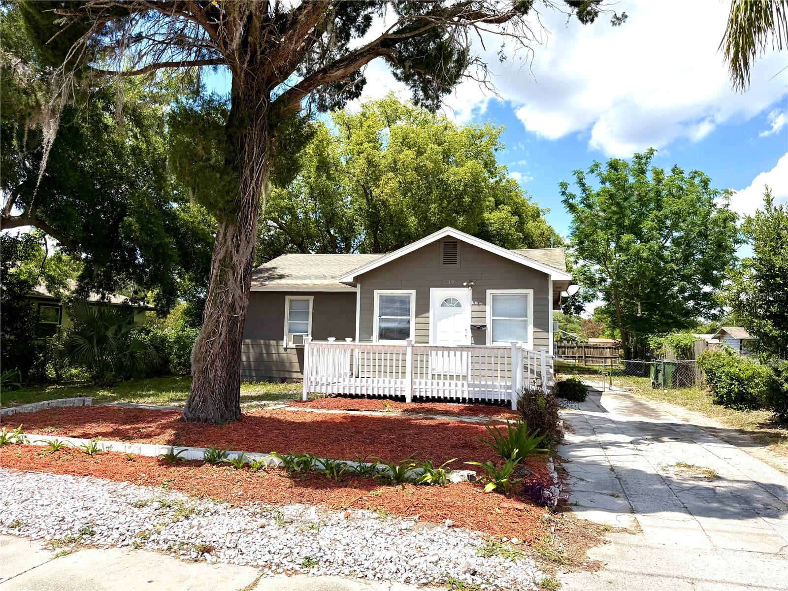 DANIELS SUB - Residential