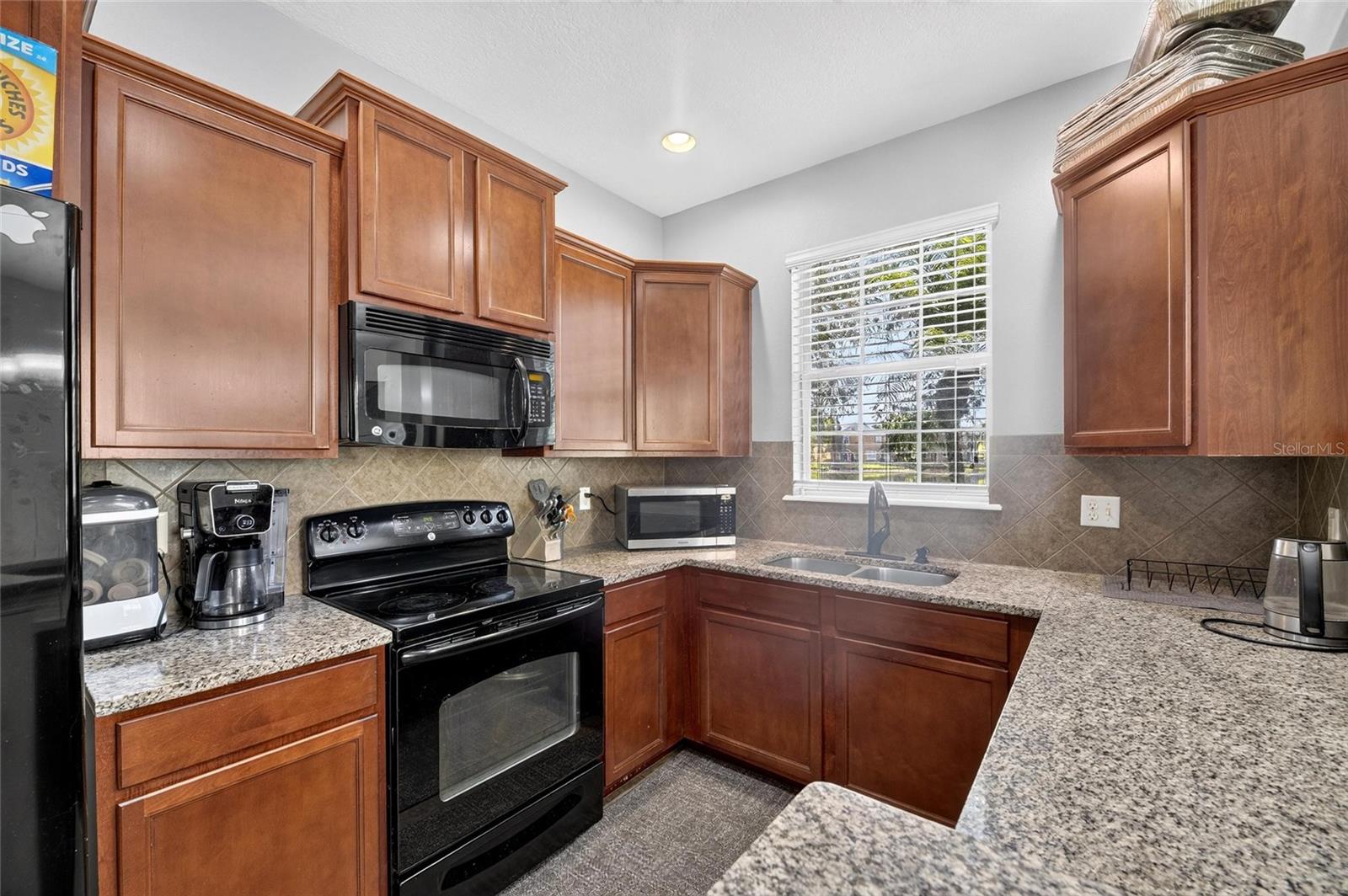 EAGLE PALM PH II - Residential
