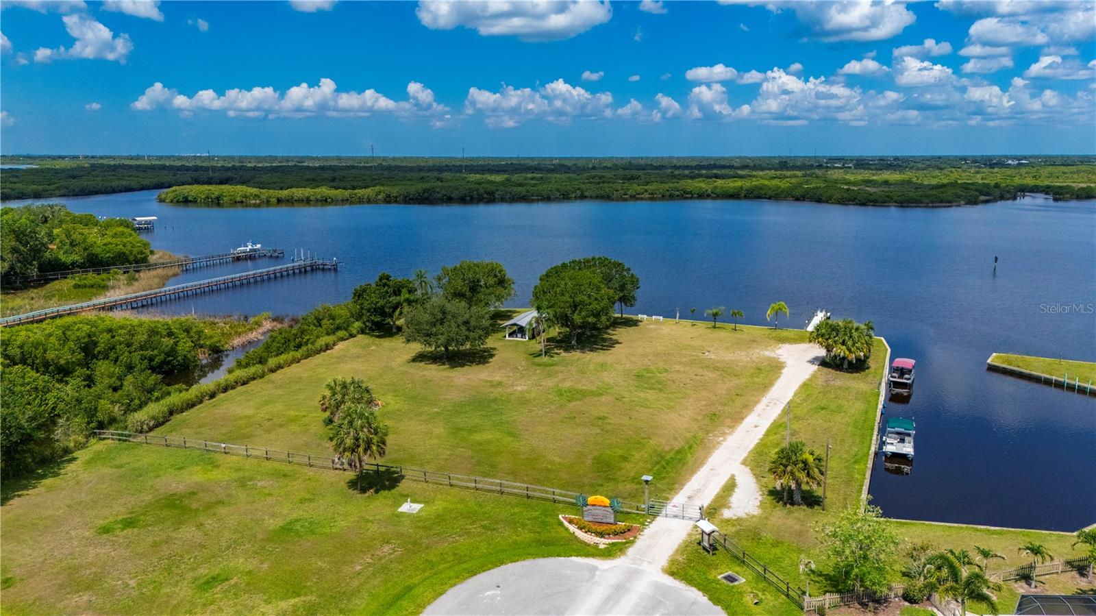 PEACE RIVER SHORES - Residential