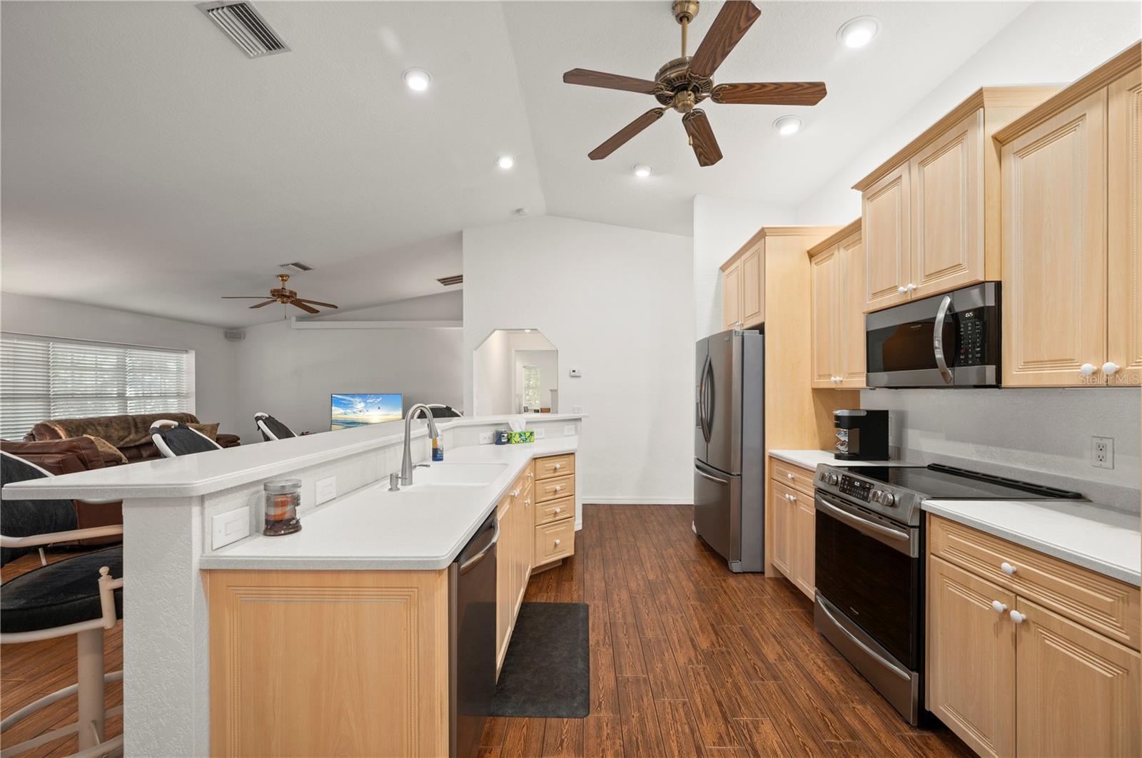 PEACE RIVER SHORES - Residential