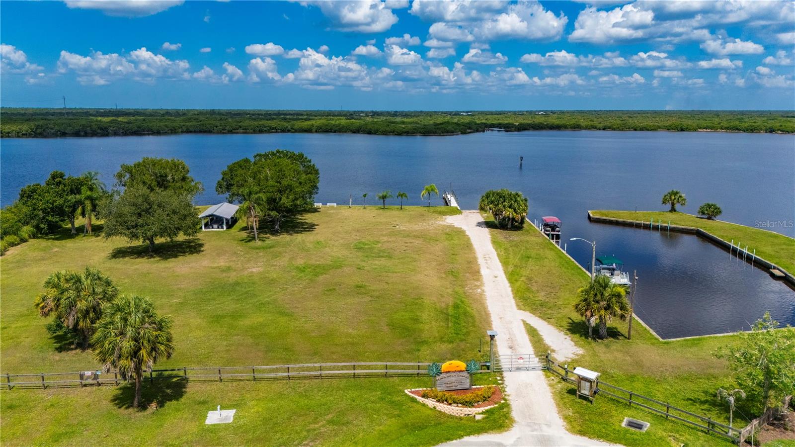 PEACE RIVER SHORES - Residential