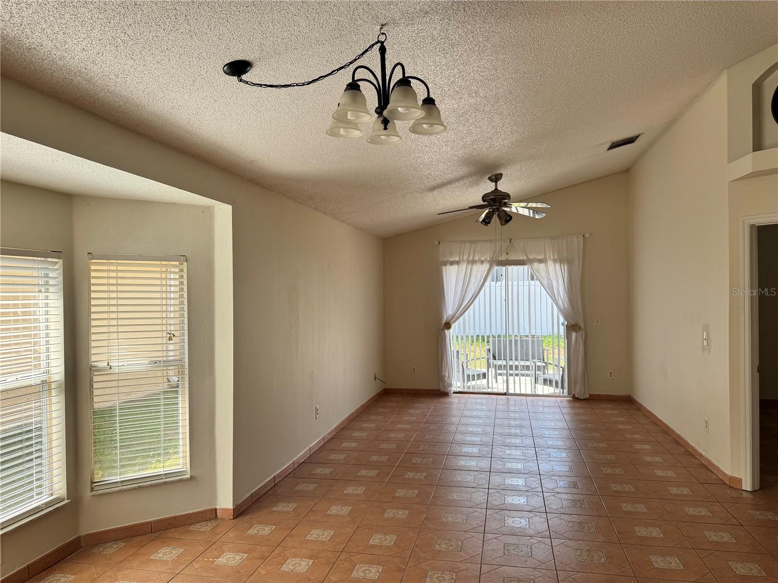 SEYBOLD ON DUNSON ROAD PH 03 - Residential Lease