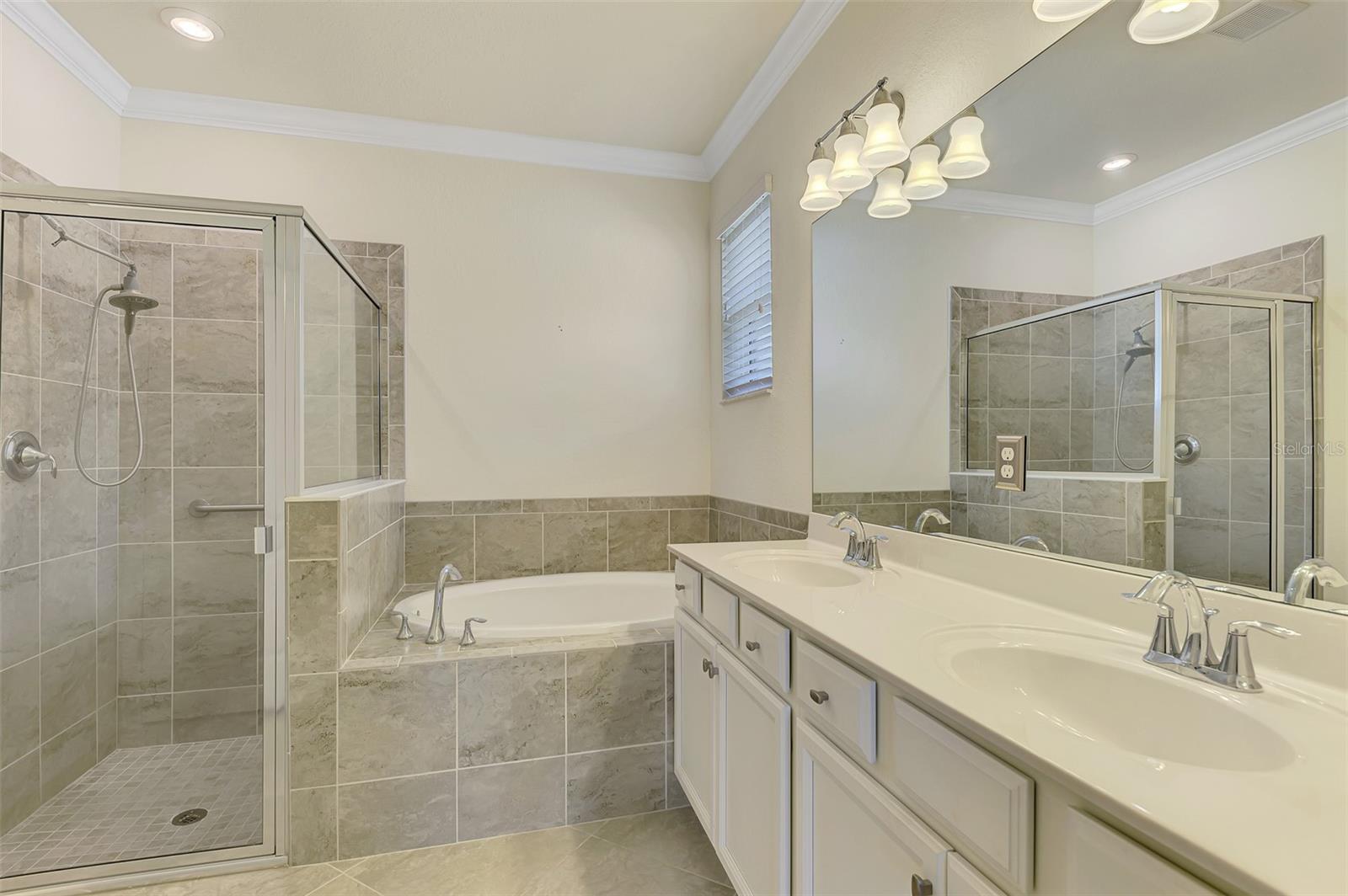 WATERCREST UN 1 - Residential
