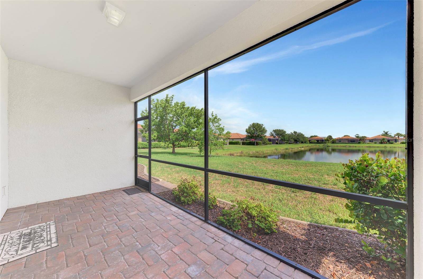 WATERCREST UN 1 - Residential