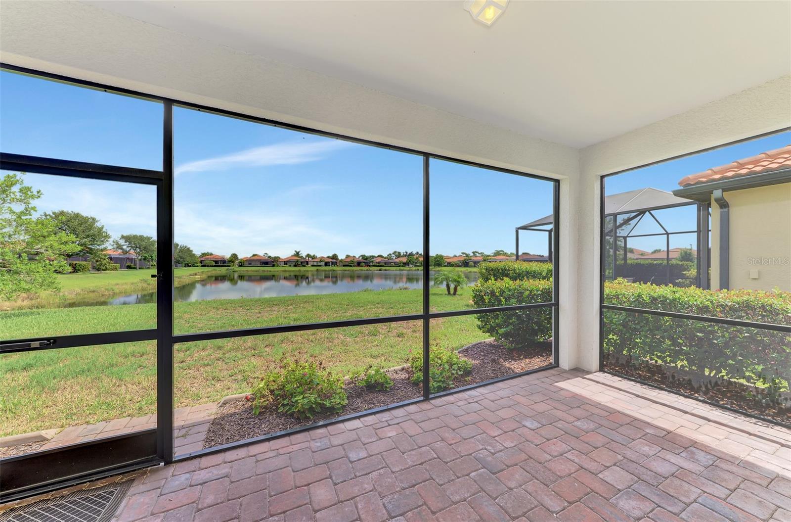 WATERCREST UN 1 - Residential