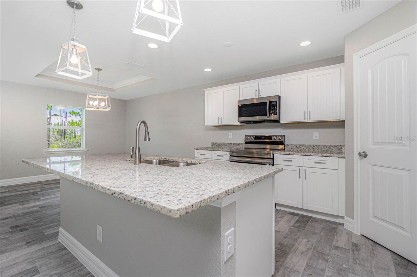 ROTONDA SANDS - Residential
