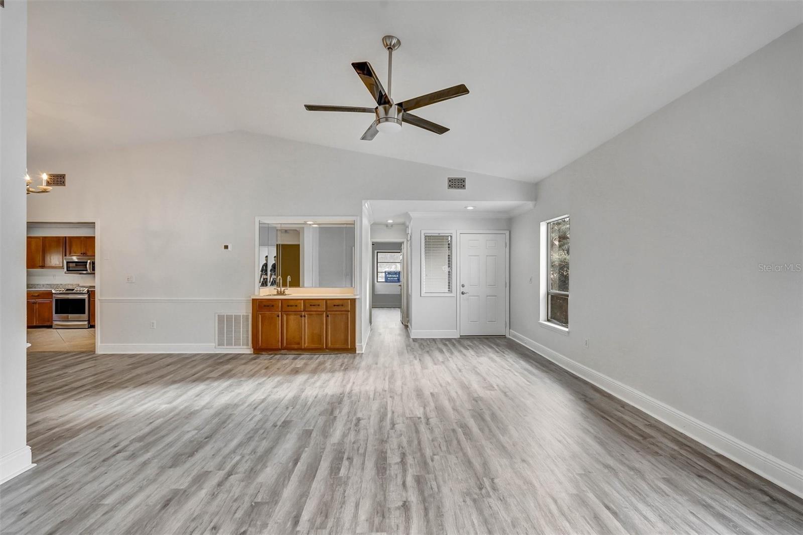PINE TRACE - Residential