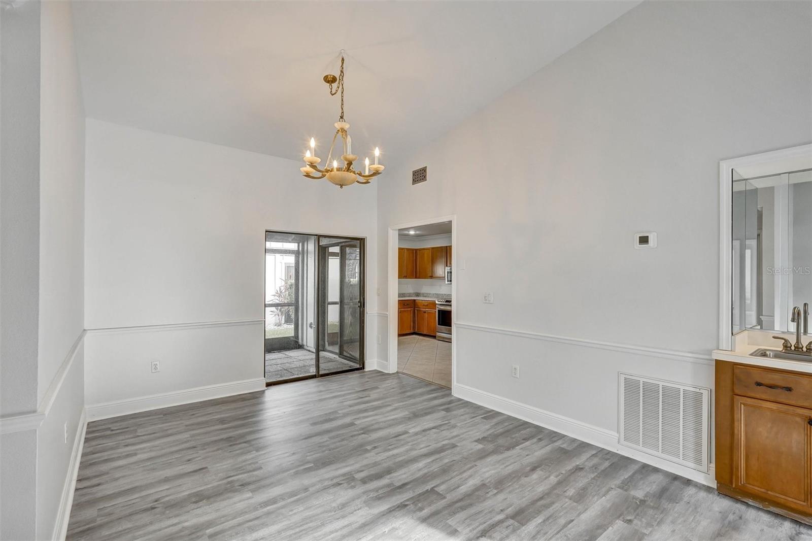 PINE TRACE - Residential