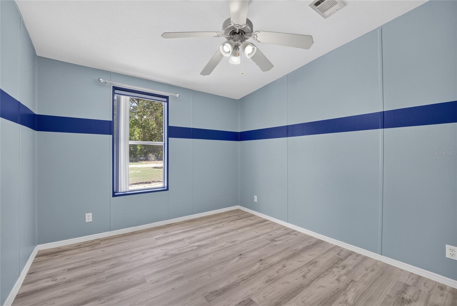FRUITLAND PARK - Residential