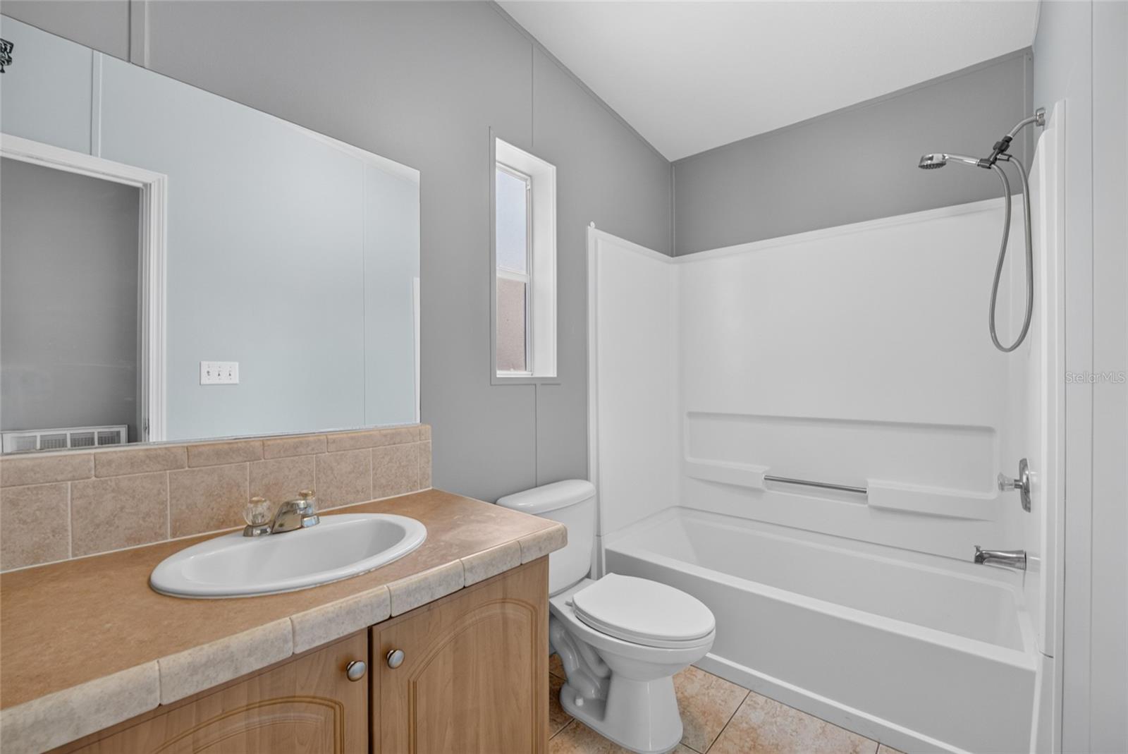 FRUITLAND PARK - Residential