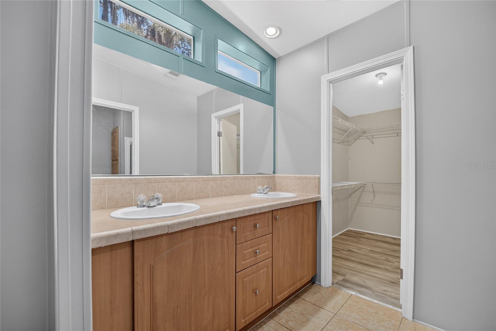 FRUITLAND PARK - Residential