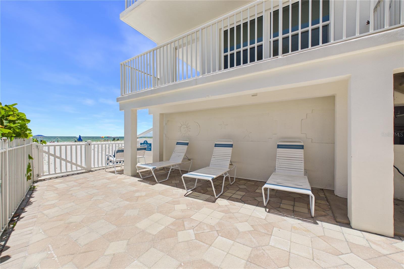 HOLIDAY VILLAS 2 - Residential