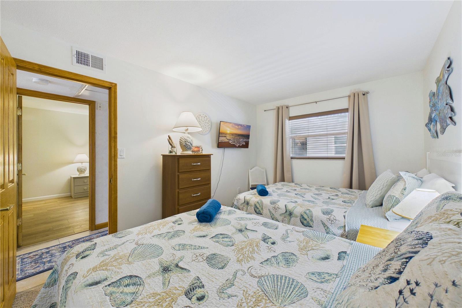 HOLIDAY VILLAS 2 - Residential