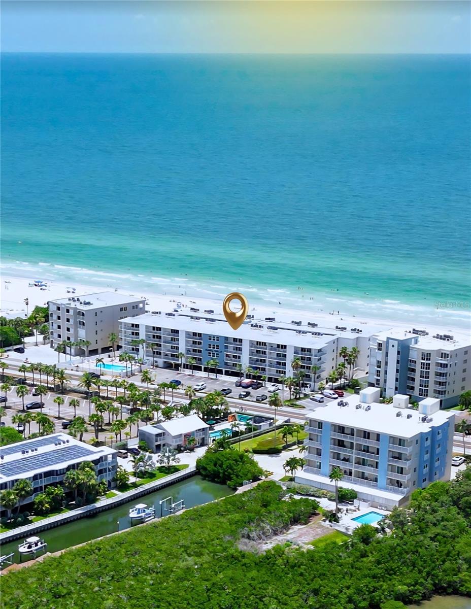 HOLIDAY VILLAS 2 - Residential