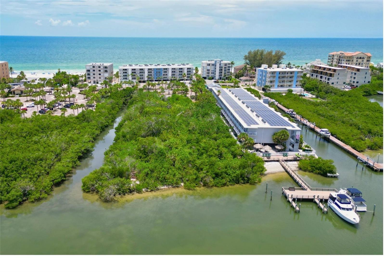 HOLIDAY VILLAS 2 - Residential