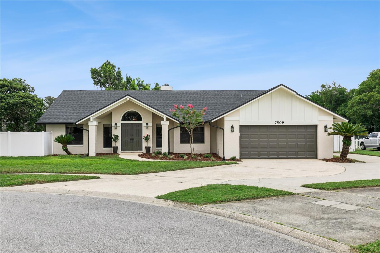 GLENMOOR - Residential