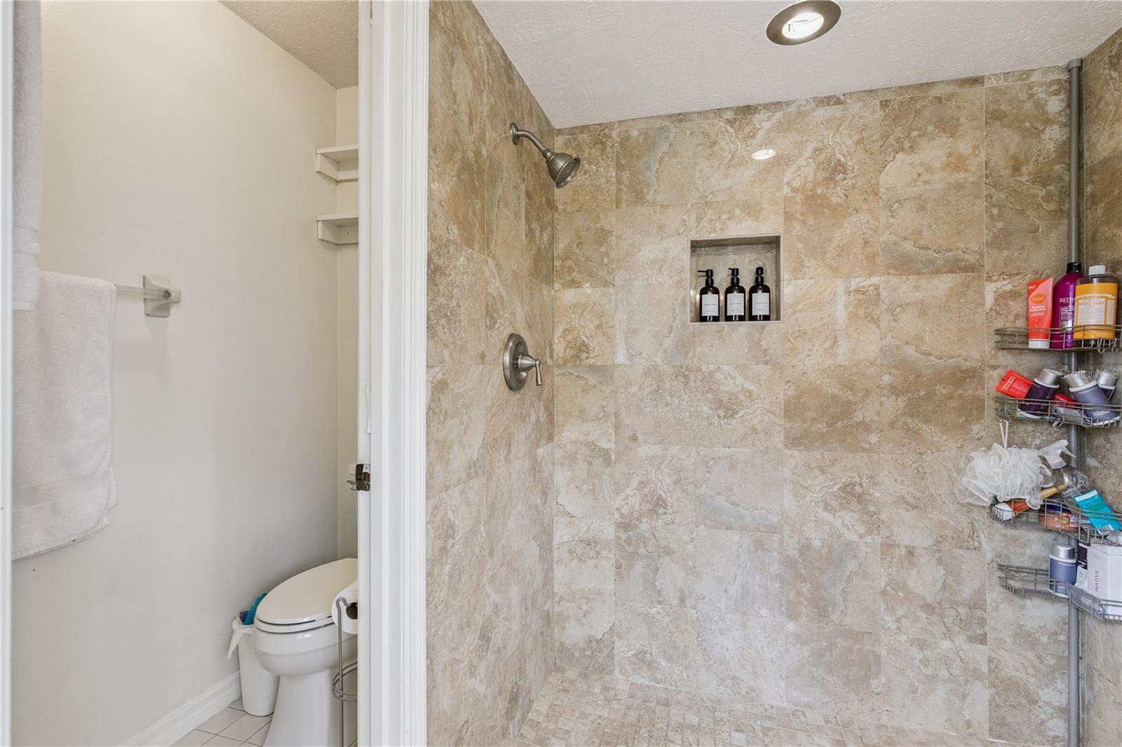 GLENMOOR - Residential