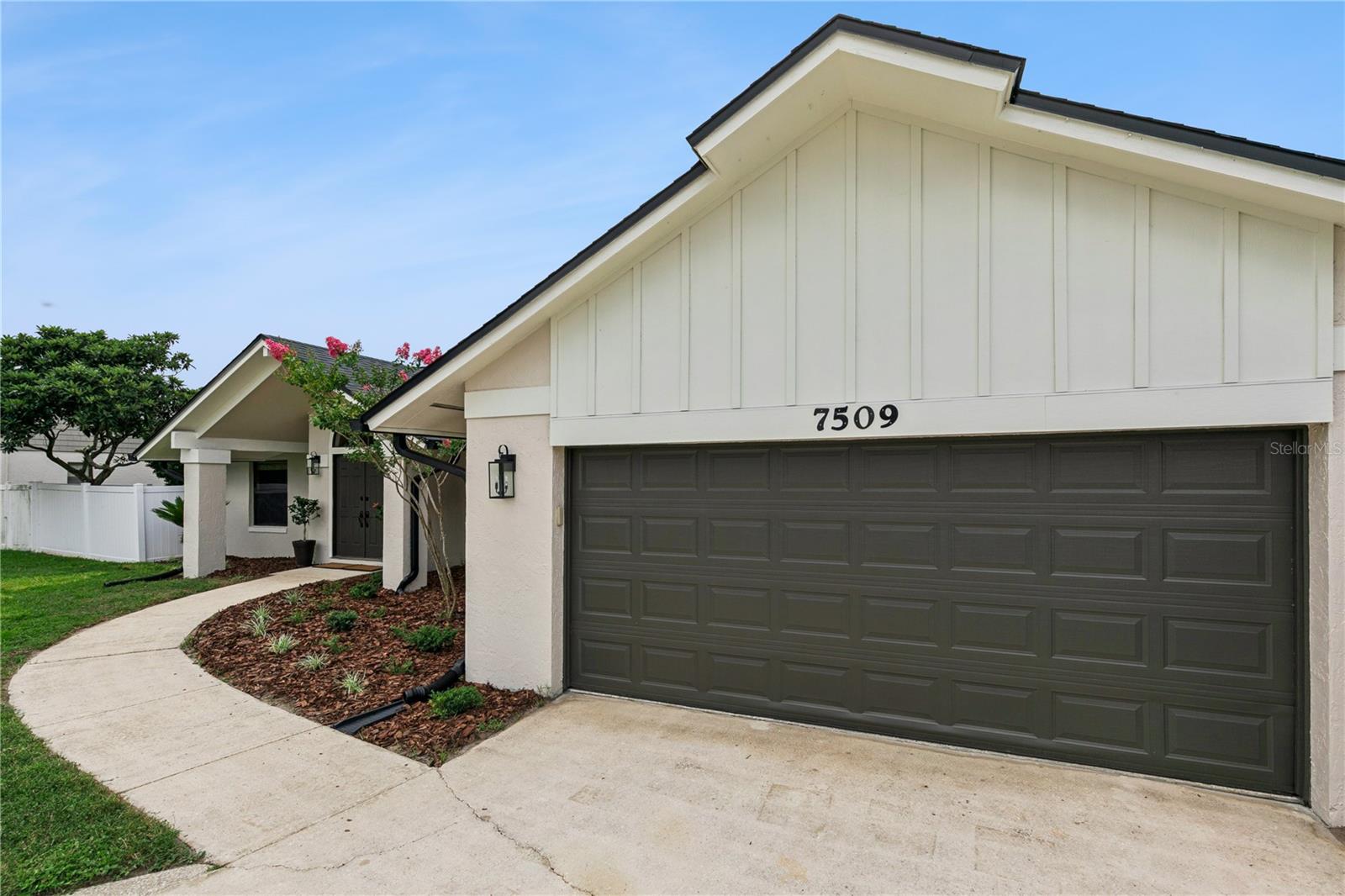 GLENMOOR - Residential