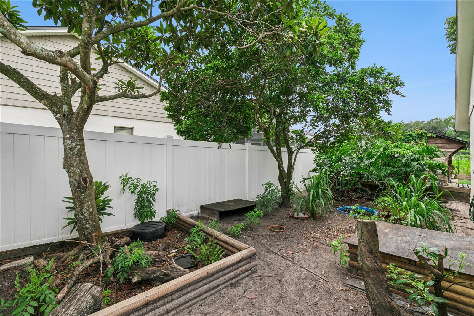 GLENMOOR - Residential