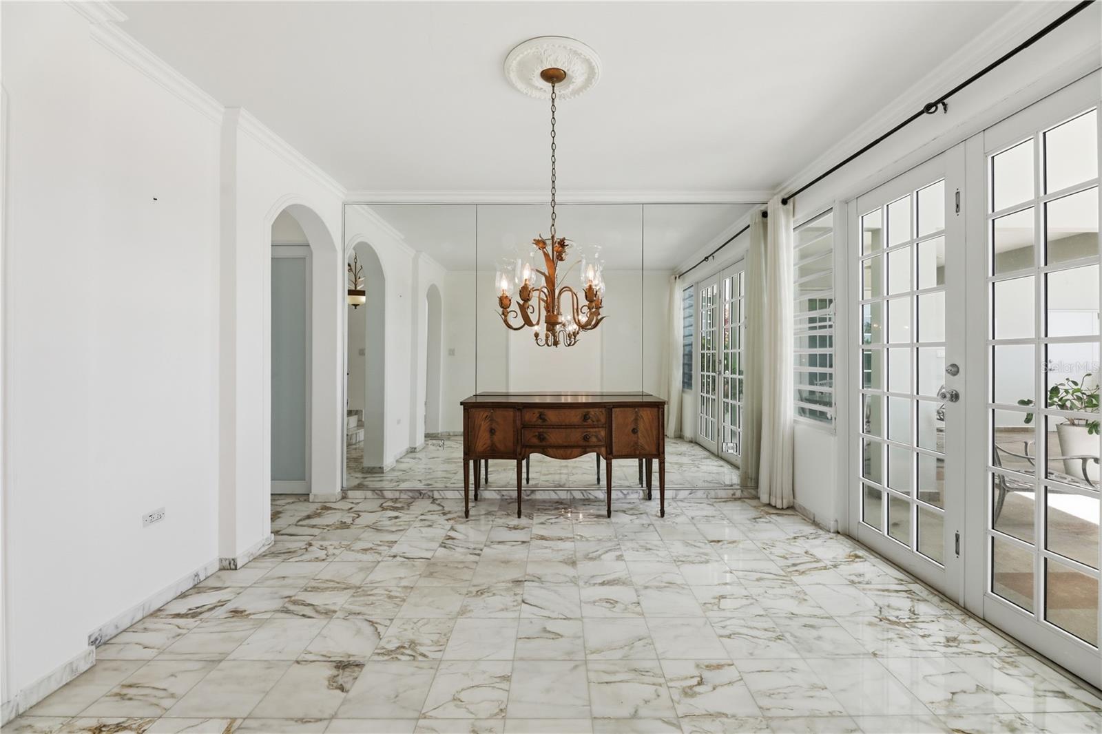 MONTEHIEDRA - Residential