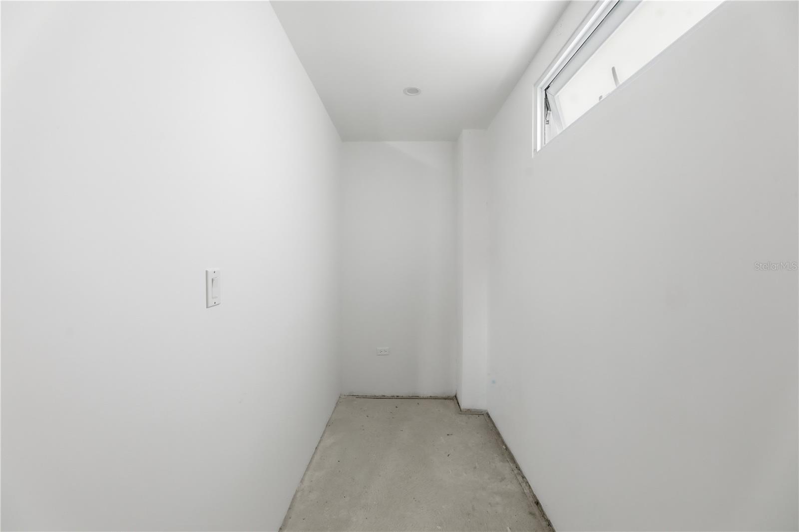 MONTEHIEDRA - Residential