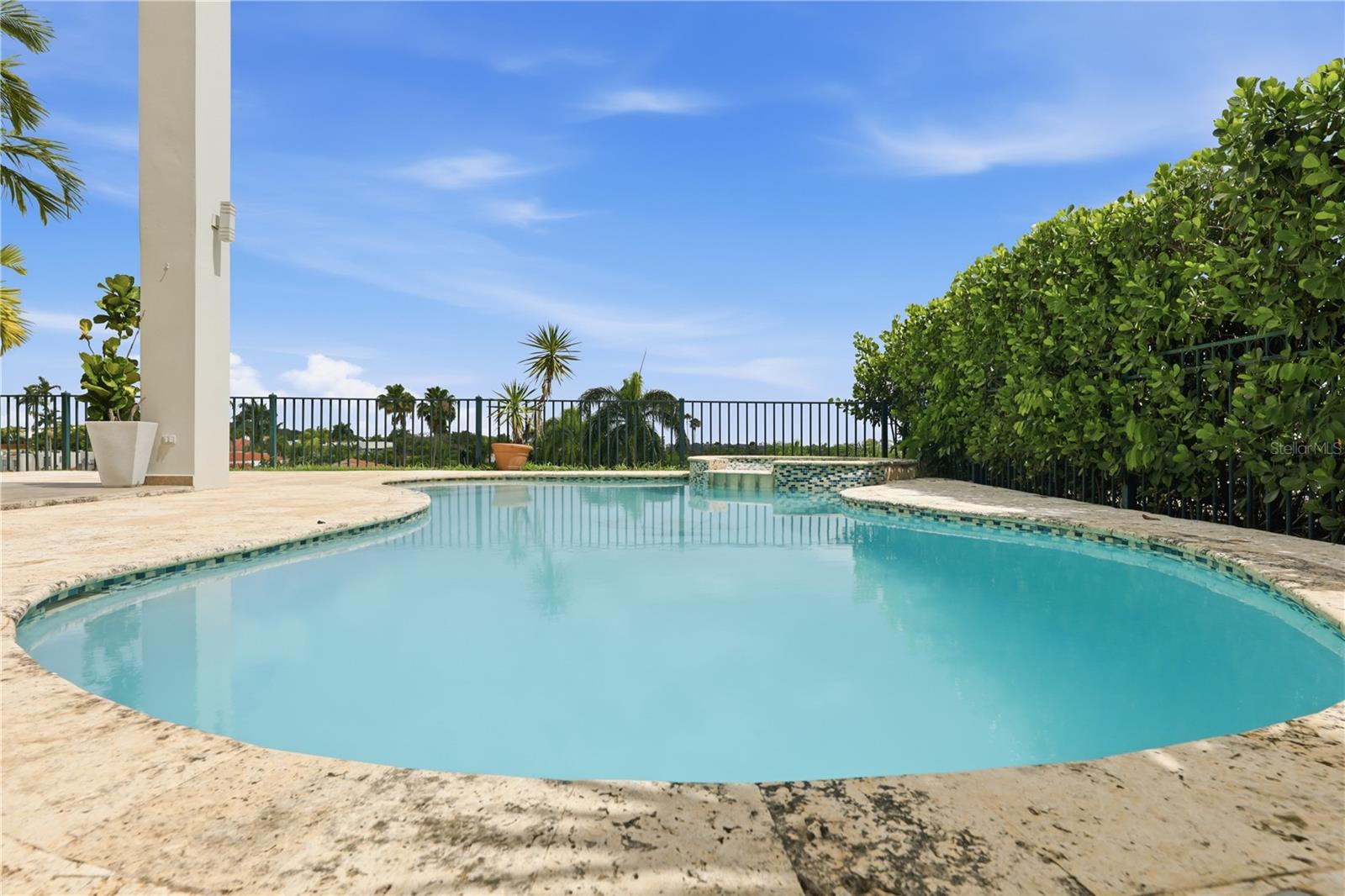 MONTEHIEDRA - Residential
