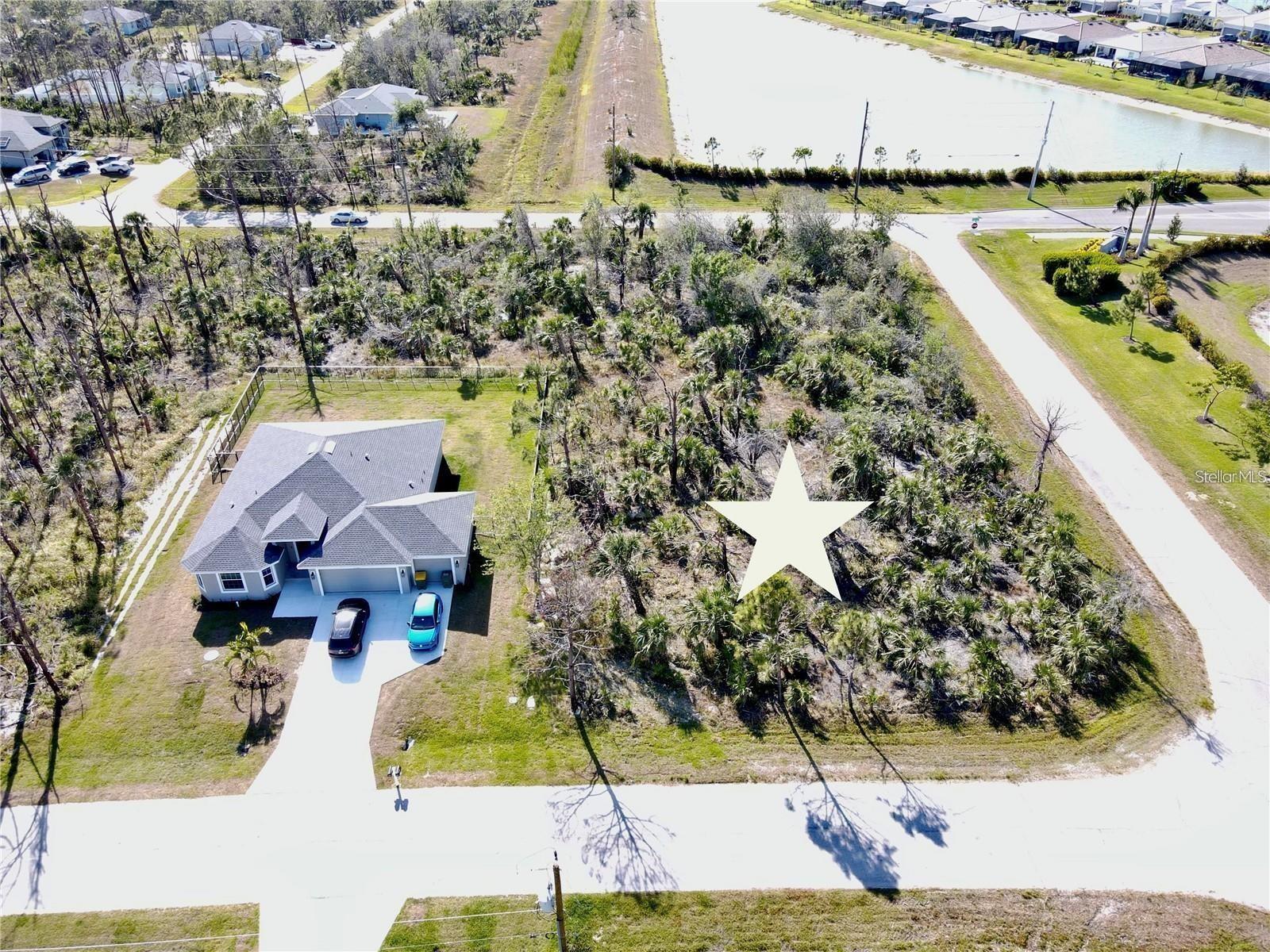 PORT CHARLOTTE SEC 093 - Land