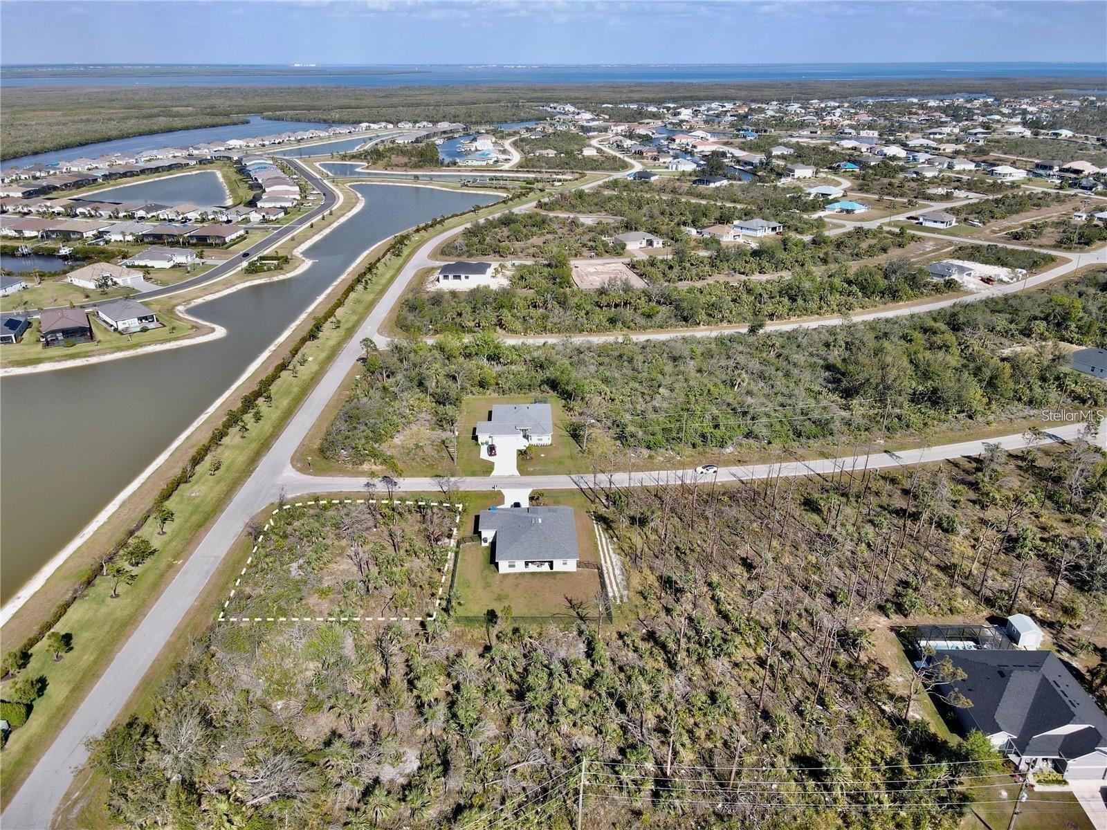 PORT CHARLOTTE SEC 093 - Land